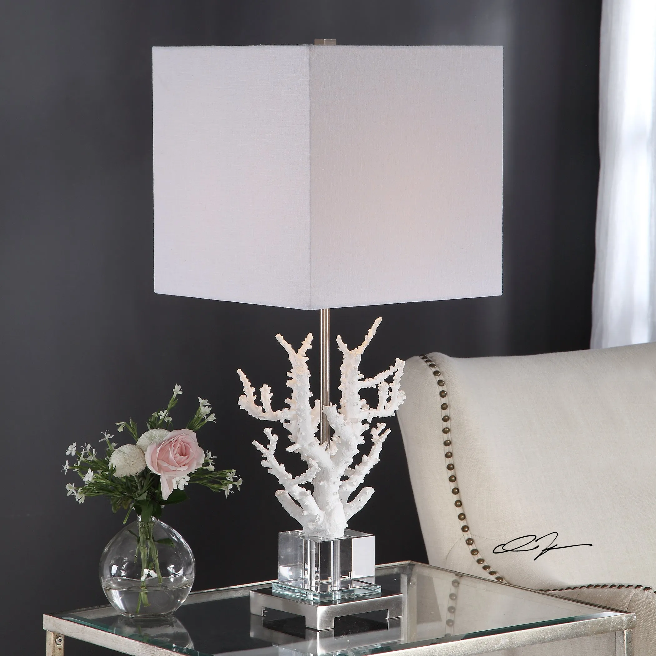 Corallo White Coral Table Lamp