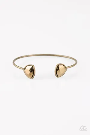Paparazzi Bracelet ~ Stunning Standout - Brass