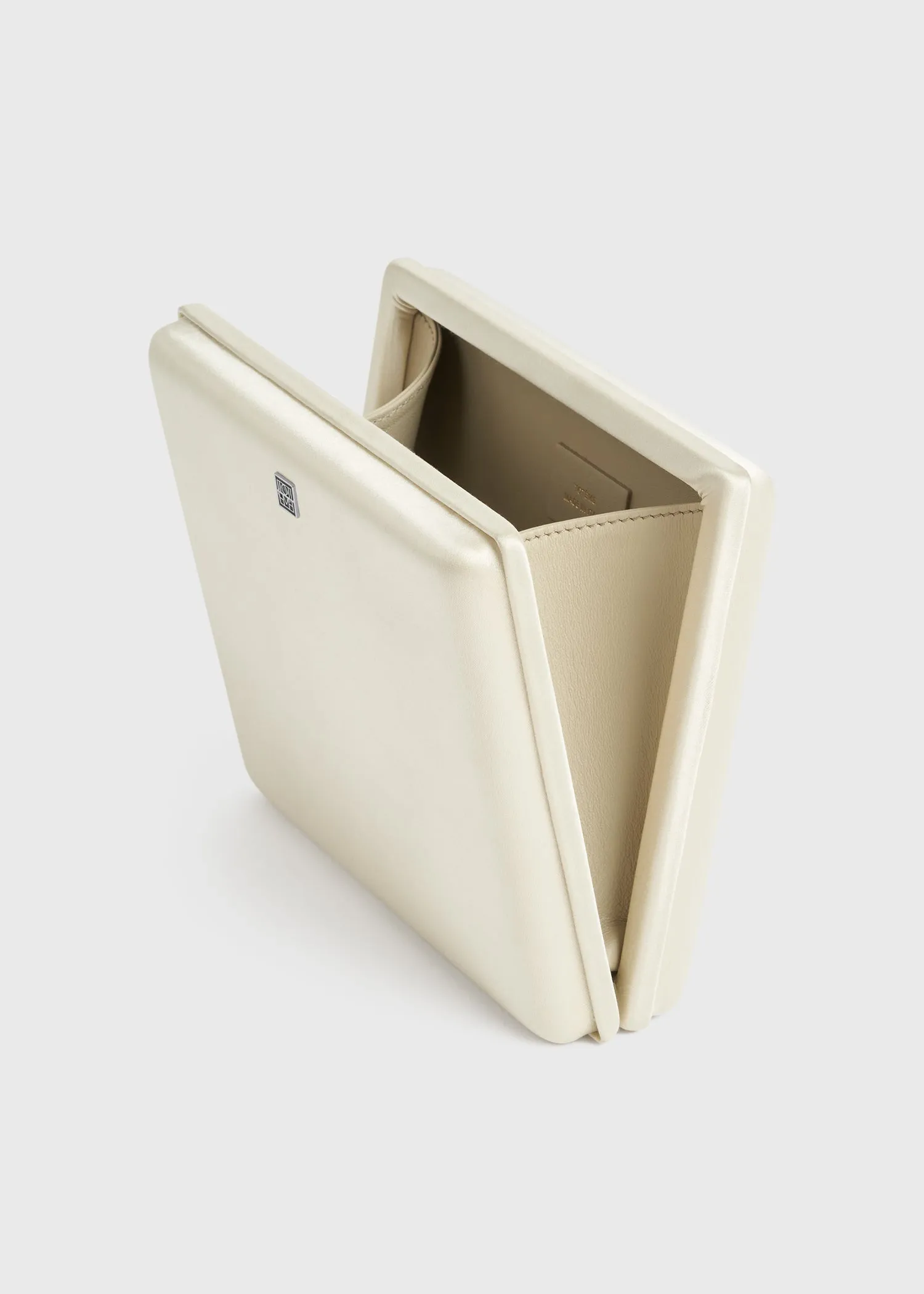 Satin box clutch ecru