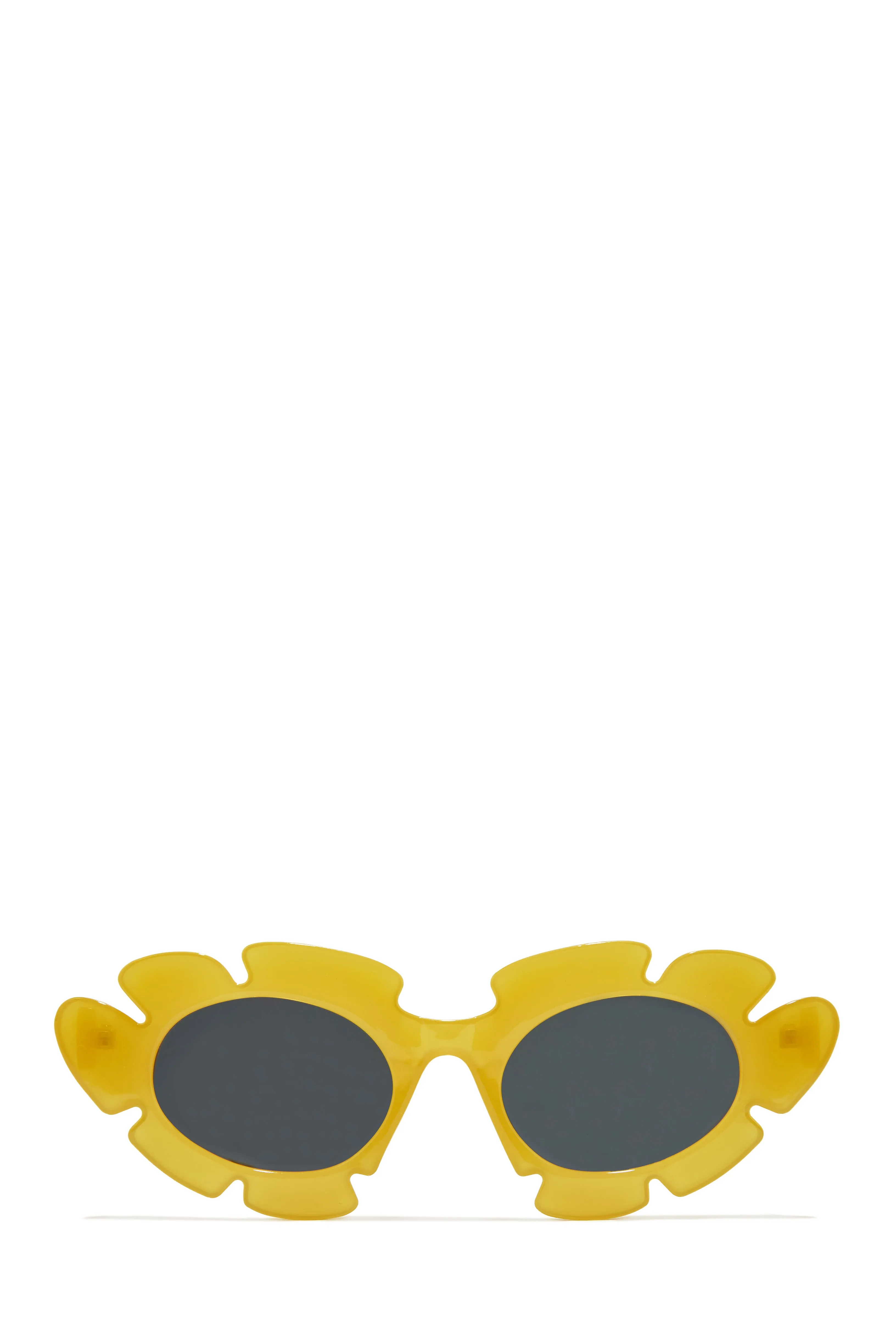 Weekend Flirt Unique Standout Frame Sunglasses - Yellow